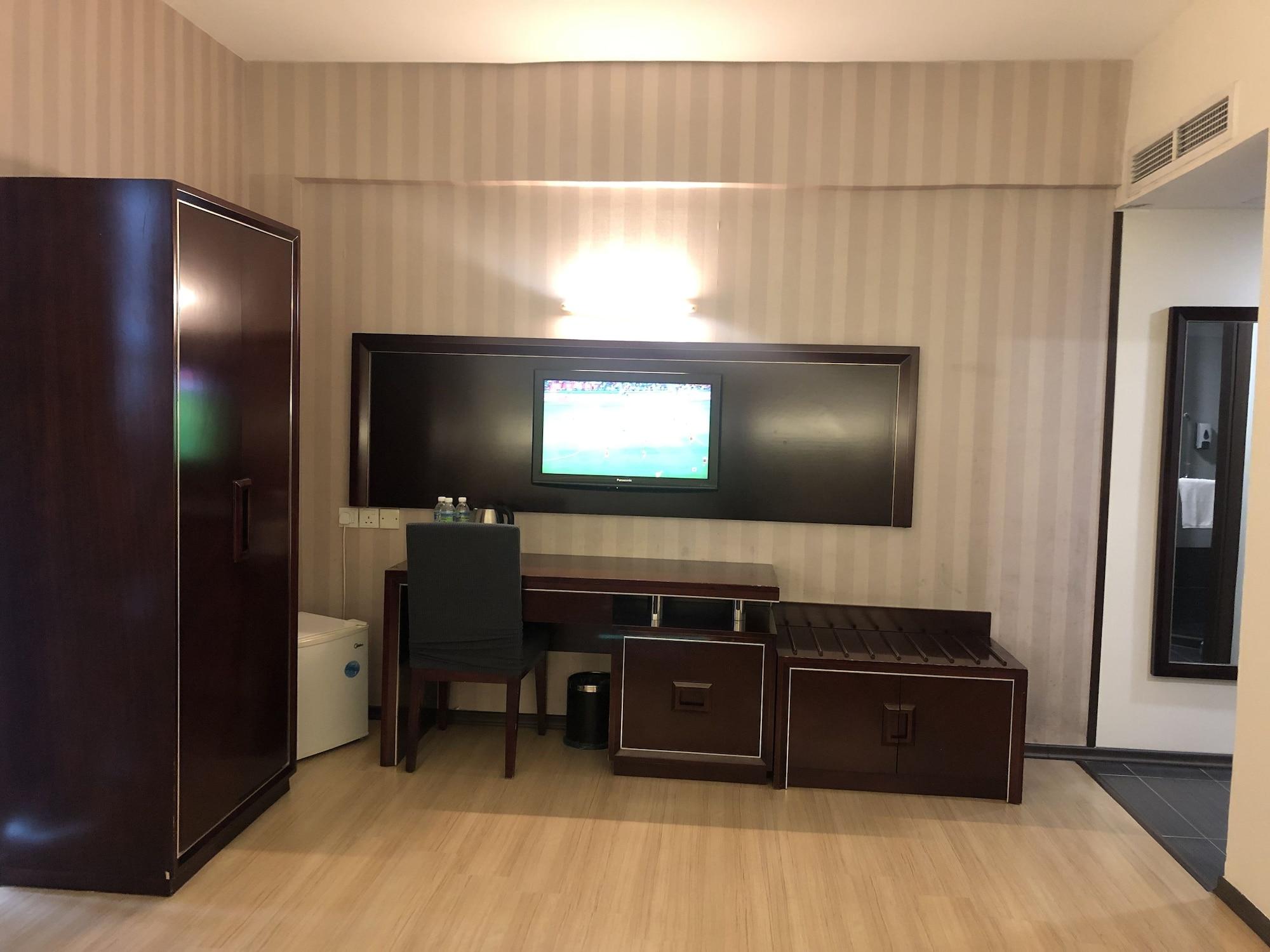 Pariss Hotel Johor Bahru Extérieur photo