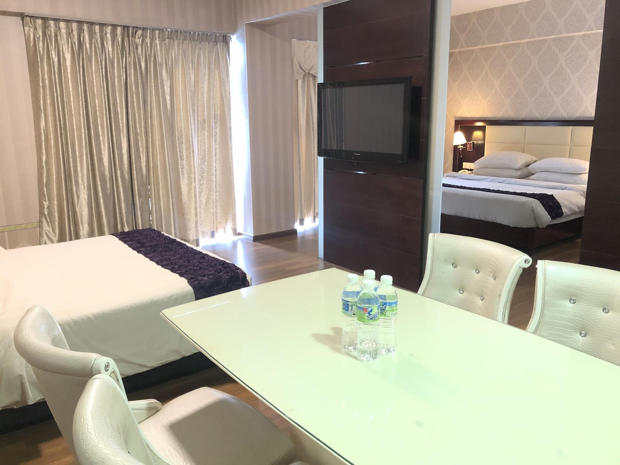 Pariss Hotel Johor Bahru Extérieur photo