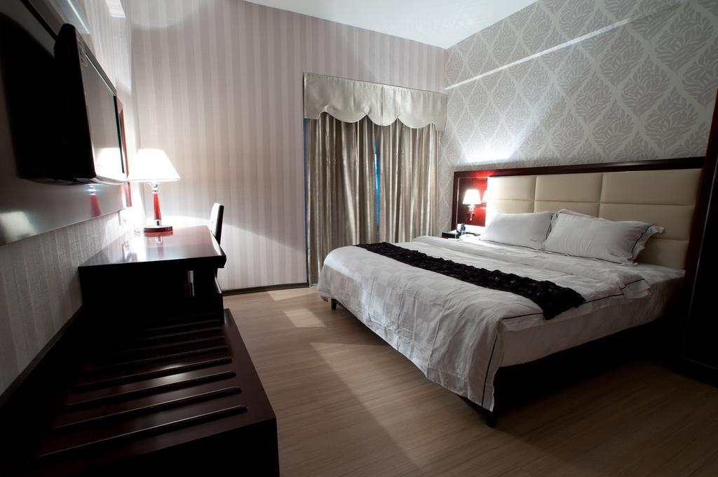 Pariss Hotel Johor Bahru Chambre photo